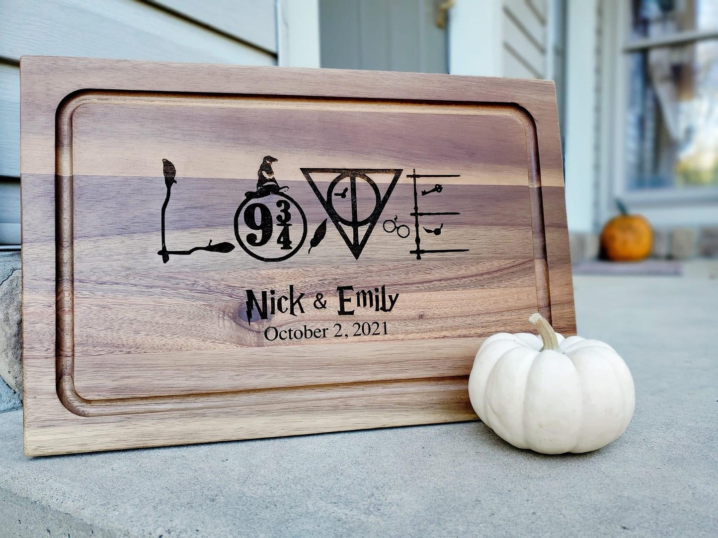 Harry Potter Theme Cutting Board