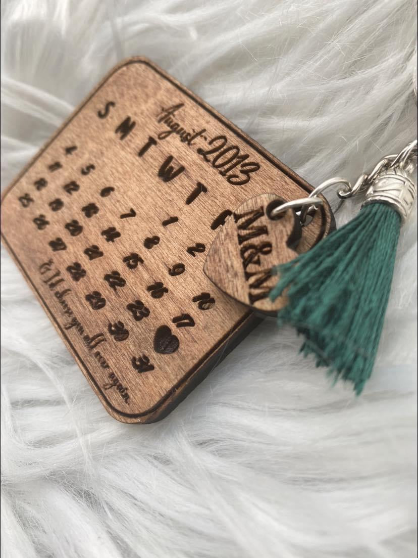 Couples Calendar keychain